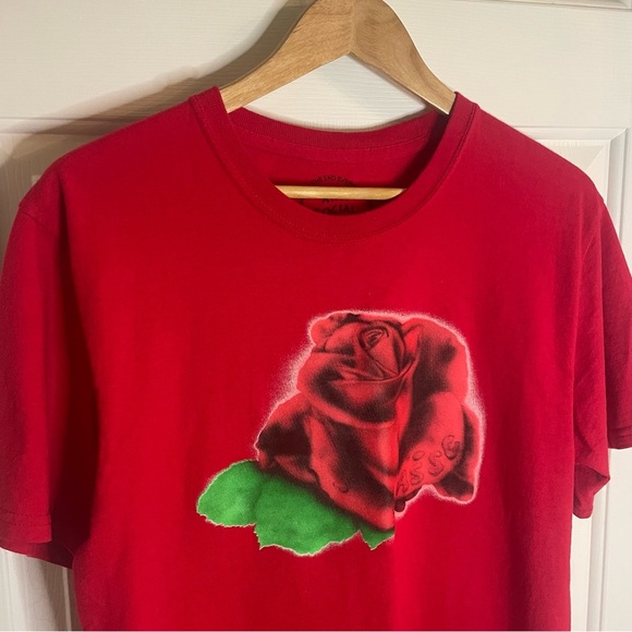 Anti Social Social Club Vibrant Red Tee With Rose On Front Size M - Picture 3 of 5